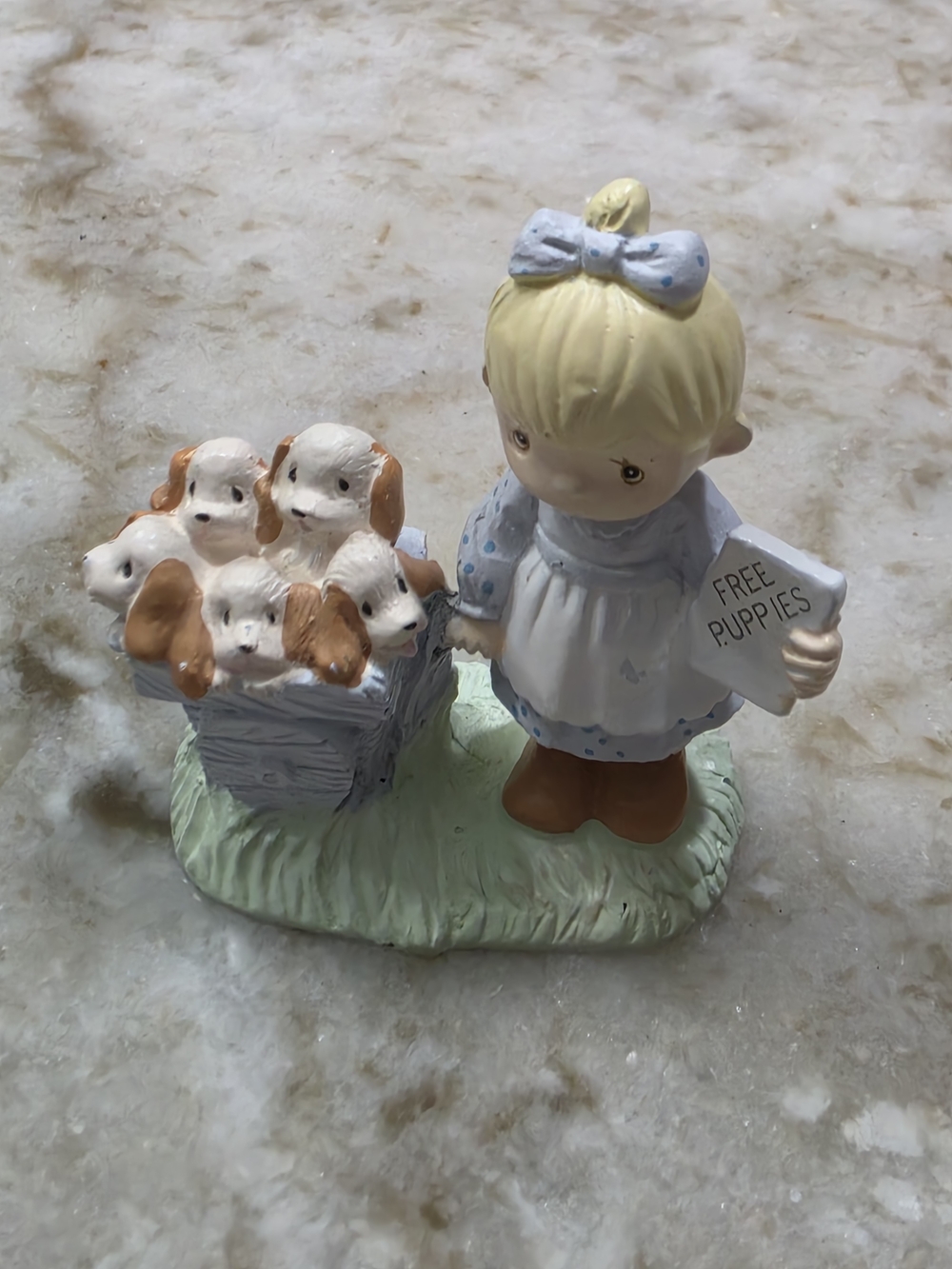 1989 Retired Sam Butcher Classic "God Loveth A Chearful Giver" Precious Moments